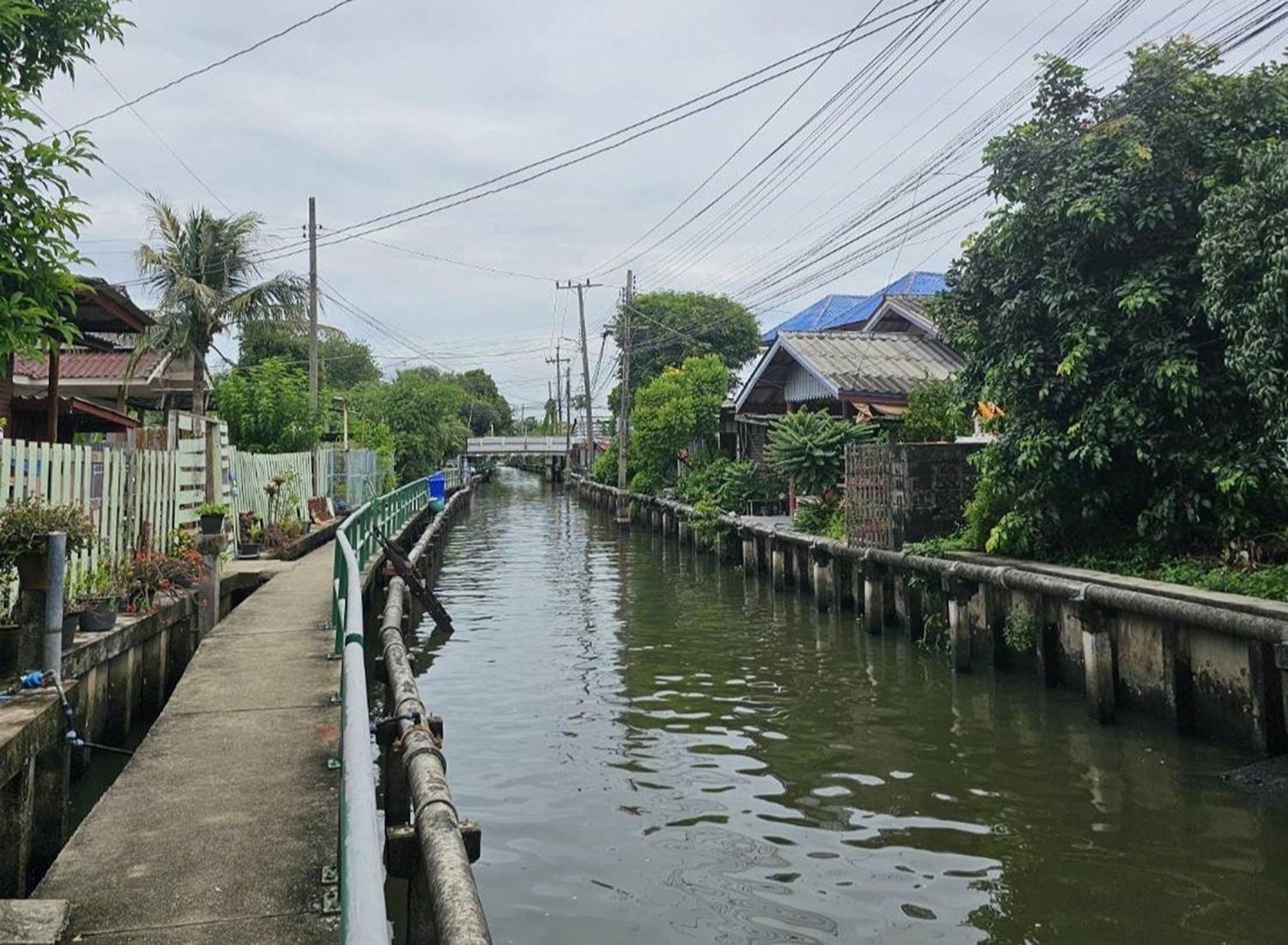 Nipatra Homestay 曼谷 外观 照片